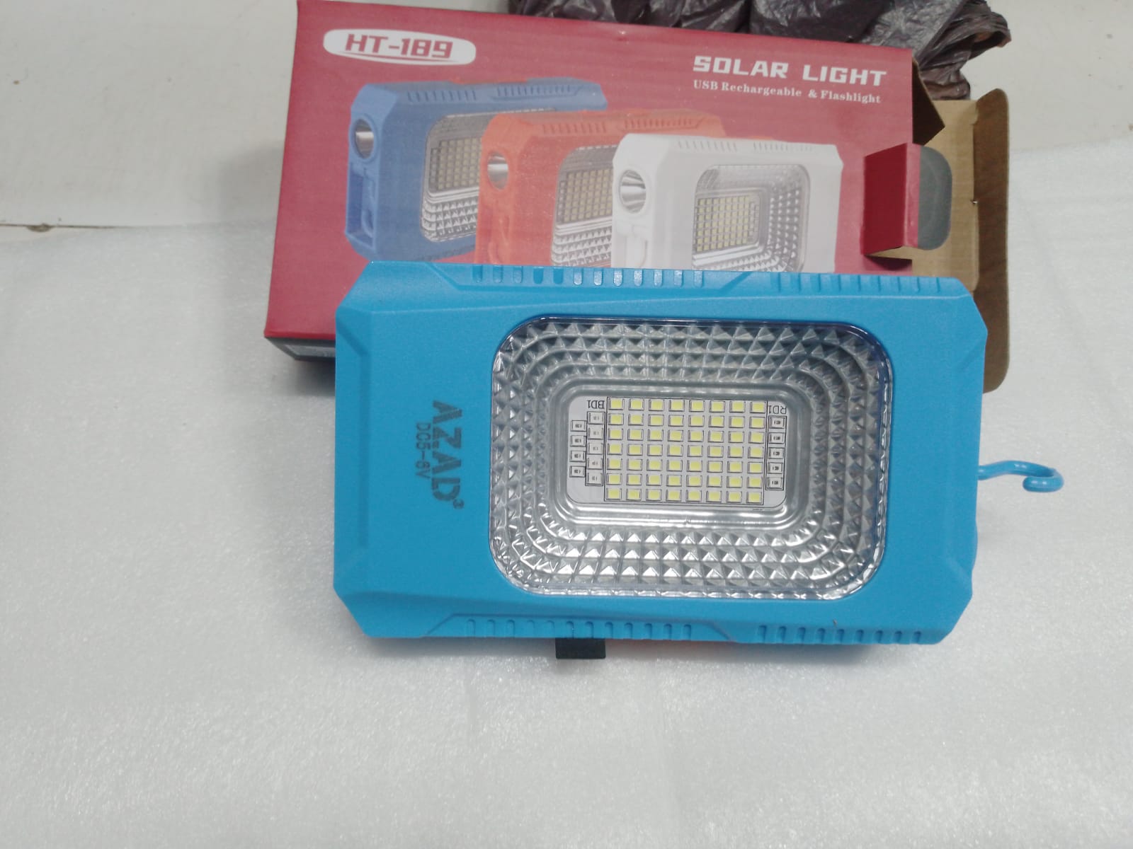 Solar rechargeable light - Image 8